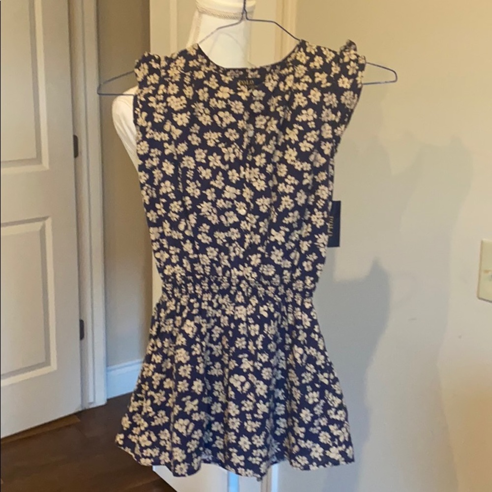 Girls dress